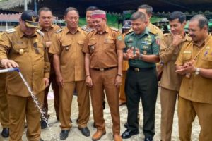 FX Yapan dan jajarannya