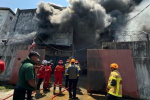 Kebakaran gudang bukit cinta
