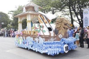 Pawai ta'aruf MTQ Nasional XXI