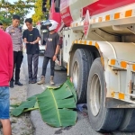 IRT Tewas Terlindas Truk BBM di Penajam, Anaknya Patah Kaki