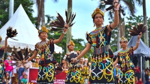 Kirab Budaya Kukar 2025 Angkat Semangat Nusantara