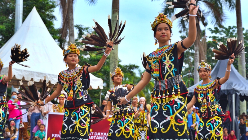 Kirab Budaya Kukar 2025 Angkat Semangat Nusantara