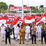 8.420 Bendera Merah Putih Dikibarkan Serentak di Paser