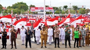 8.420 Bendera Merah Putih Dikibarkan Serentak di Paser