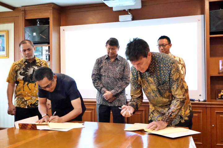 Adik Prabowo Subianto Pasok Air Bersih untuk Balikpapan