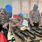 Polres Kukar Periksa Senjata Api Personel Sat Samapta