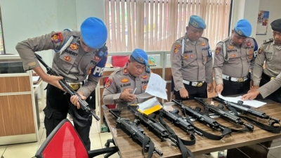 Polres Kukar Periksa Senjata Api Personel Sat Samapta